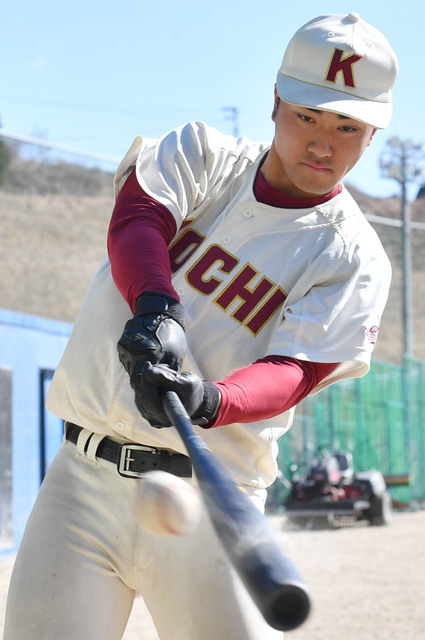 センバツ ここに注目 選手紹介 8 成長求め四国渡り歩き 高橋友内野手兼投手 高知 2年 センバツlive Yahoo ニュース センバツ ここに注目 選手紹介 8 成長求め四国渡り歩き 高橋友内野手兼投手 高知 2年 センバツlive Yahoo ニュース