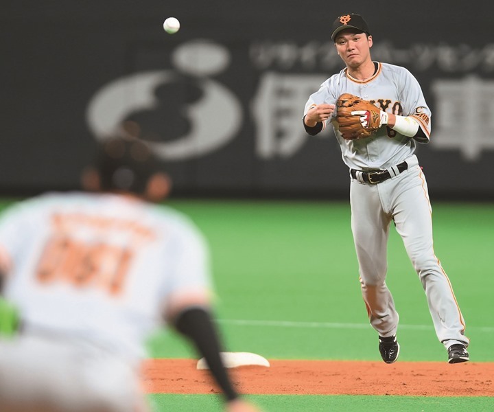 巨人 坂本勇人インタビュー 勝ち への執念 ショートを守るために いろいろなことを頑張ることができる 週刊ベースボールonline Yahoo ニュース 巨人 坂本勇人インタビュー 勝ち への執念 ショートを守るために いろいろなことを頑張ることができる 週刊ベースボールonline Yahoo ニュース