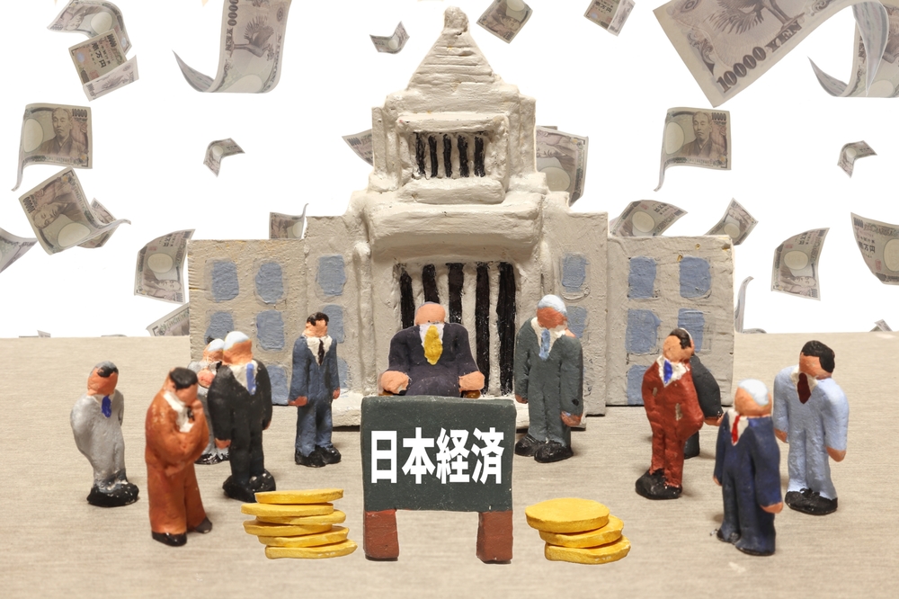 岸田内閣と「物価緊急対策」の危険な関係　参院選用「アメ」と「円安」で落ちる罠