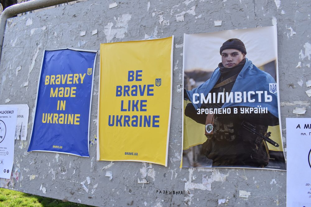 ウクライナ・リビウの平穏な日常に隠れた危険と不安