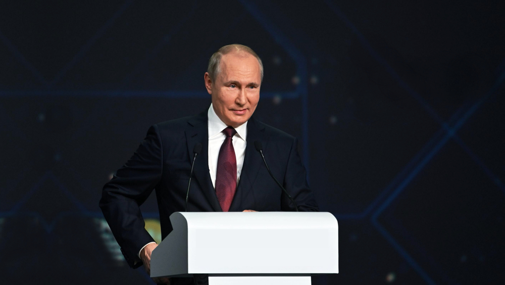 プーチンが進めるウクライナ東部「ロシア化」の実態