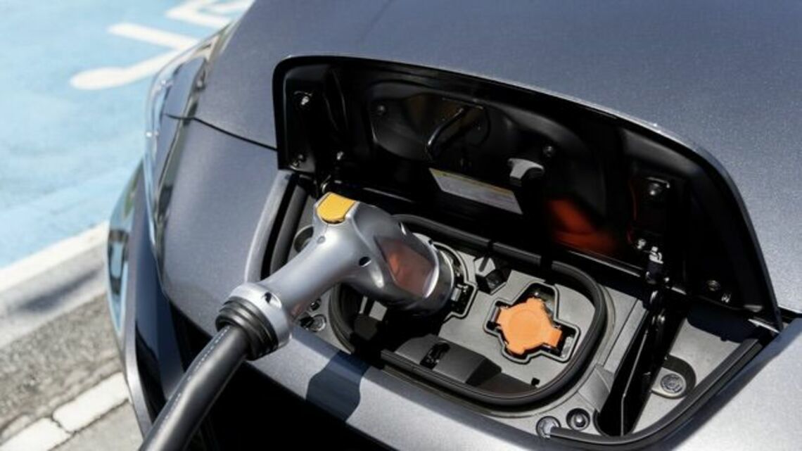 EV搭載へ熾烈な開発競争が続く「全固体電池」関連9銘柄