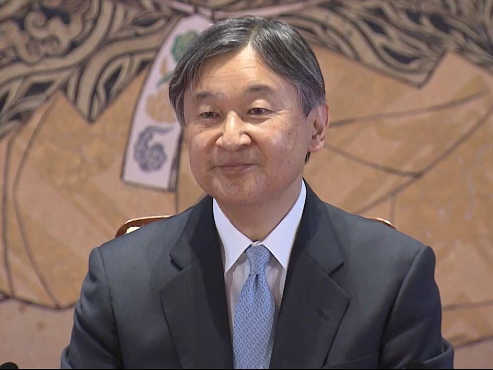 輝く新天皇の誕生