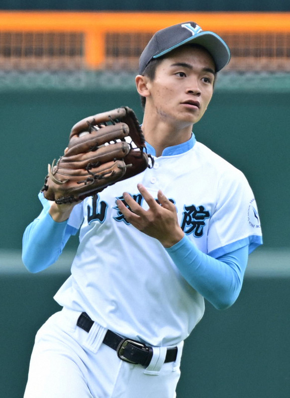 兄の思いこもったグラブ 最後の飛球収めた山梨学院・星野 センバツ 