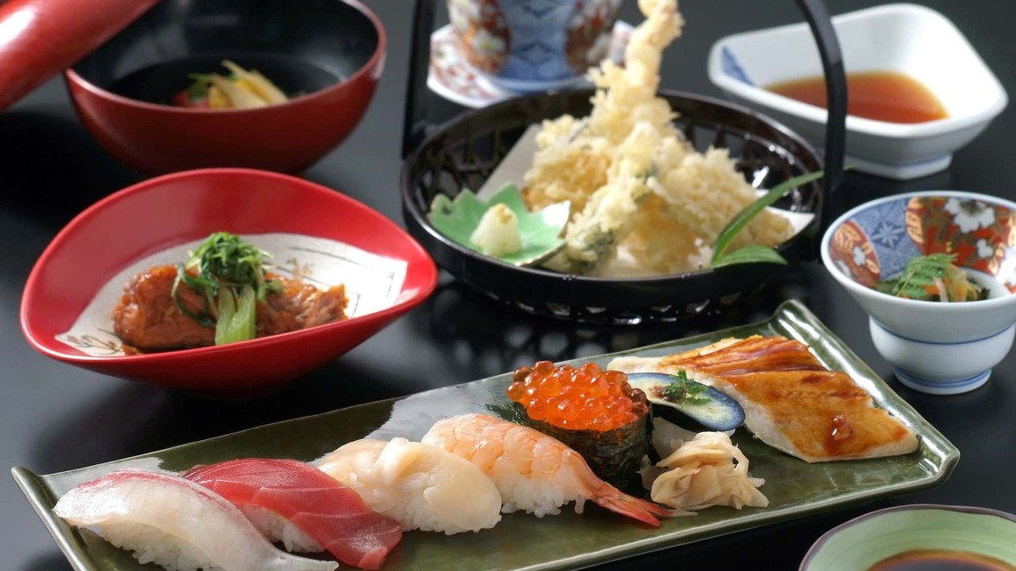 世界的な日本食ブームで業績急回復、「リオープン」注目株