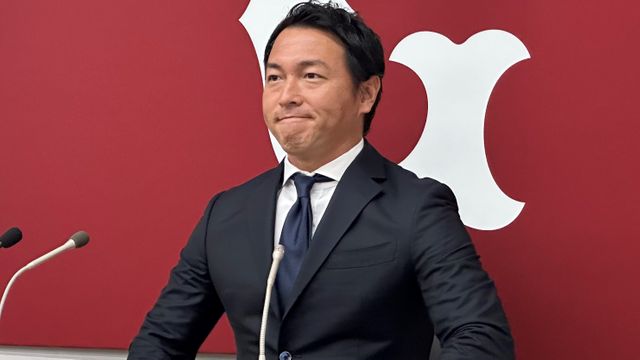 サインはいっぱい書きました」巨人・長野久義が契約更改 阿部監督を