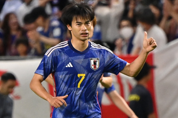 三笘薫は絶対的レギュラーではない。サッカー日本代表で中村敬斗が6戦6