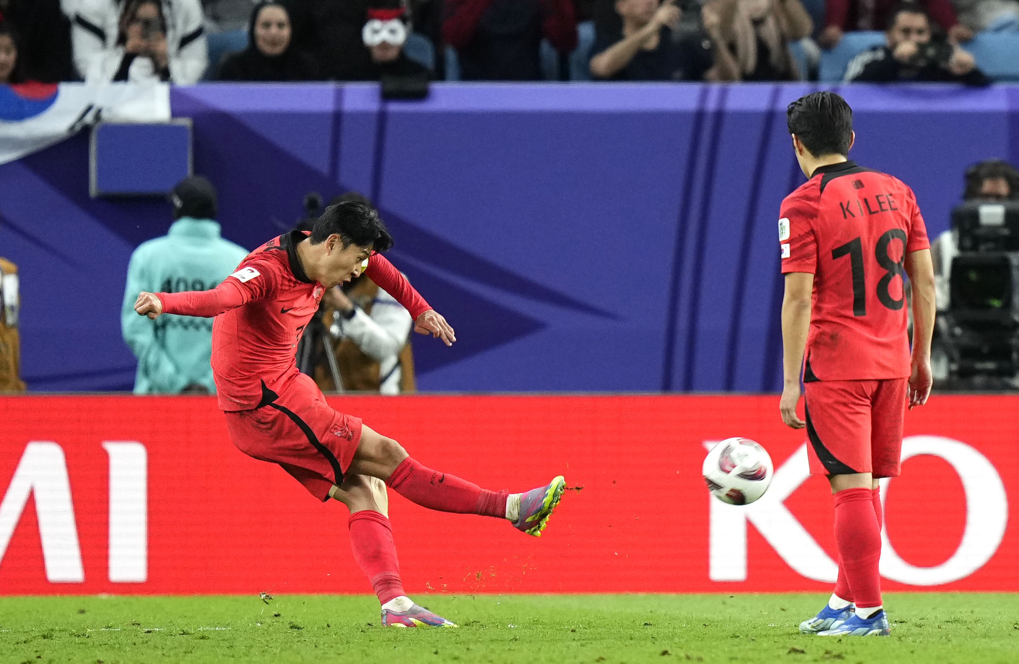 アジア杯、韓国が豪州破り4強 2-1で逆転勝ち（共同通信