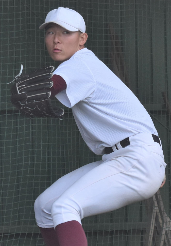 センバツ高校野球 常総学院 選手紹介 監督の一喝で覚醒 小沢頼人投手（１年） ／茨城（センバツLIVE！） - Yahoo!ニュース