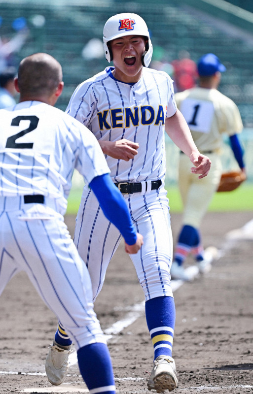 健大高崎が星稜を破り決勝へ 群馬勢初の春優勝目指す センバツ（センバツLIVE！） - Yahoo!ニュース