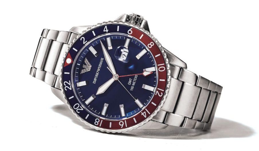 5万円以下の腕時計対決】ビジネスシーンで絶対の“高見え時計”はコレを 
