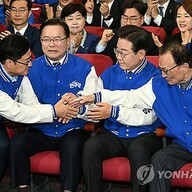 韓国総選挙：与党に対する最大野党の勢いが過半数を大幅に超える