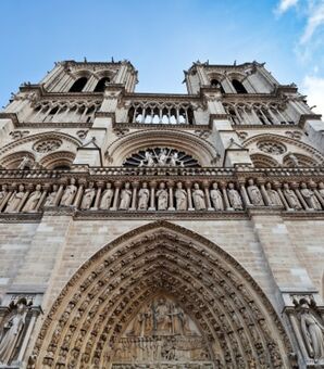 積んだだけでは「850年ももたない」…高さ91メートルもの大聖堂を支えた「鉄製のかすがい」。その「衝撃的な技術レベル」(現代ビジネス)