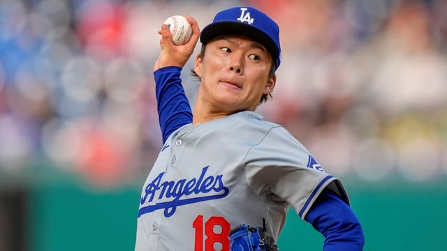 山本由伸“169キロ”顔面ライナーをスーパーキャッチ 「反射神経