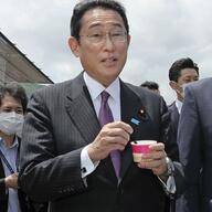 【バラマキか!?】物価高の中、日本人への支援が先？岸田首相の外交戦略に賛否両論