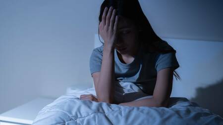 【更年期女性の不眠問題】眠れない…夜中目が覚める…どうすれば？睡眠専門医が教える「不眠解消法」(ヨガジャーナルオンライン)