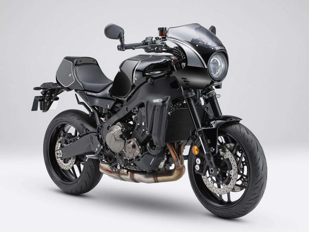 ノーマルxsr900をネオレトロレーサー風にカスタムしよう！ Ys Gearから車種専用フロントカウルとシートカウルが発売決定（webike