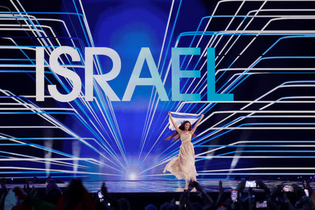 ユーロビジョン決勝、イスラエル歌手の登場に生中継では聴こえなかった大ブーイング動画が拡散(ニューズウィーク日本版)