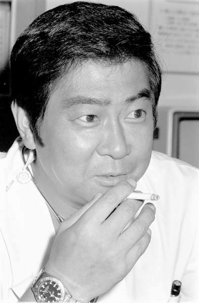 石原裕次郎（4）6時間半の大手術から生還 全員で「裕次郎万歳！」を三唱して祝杯を挙げた