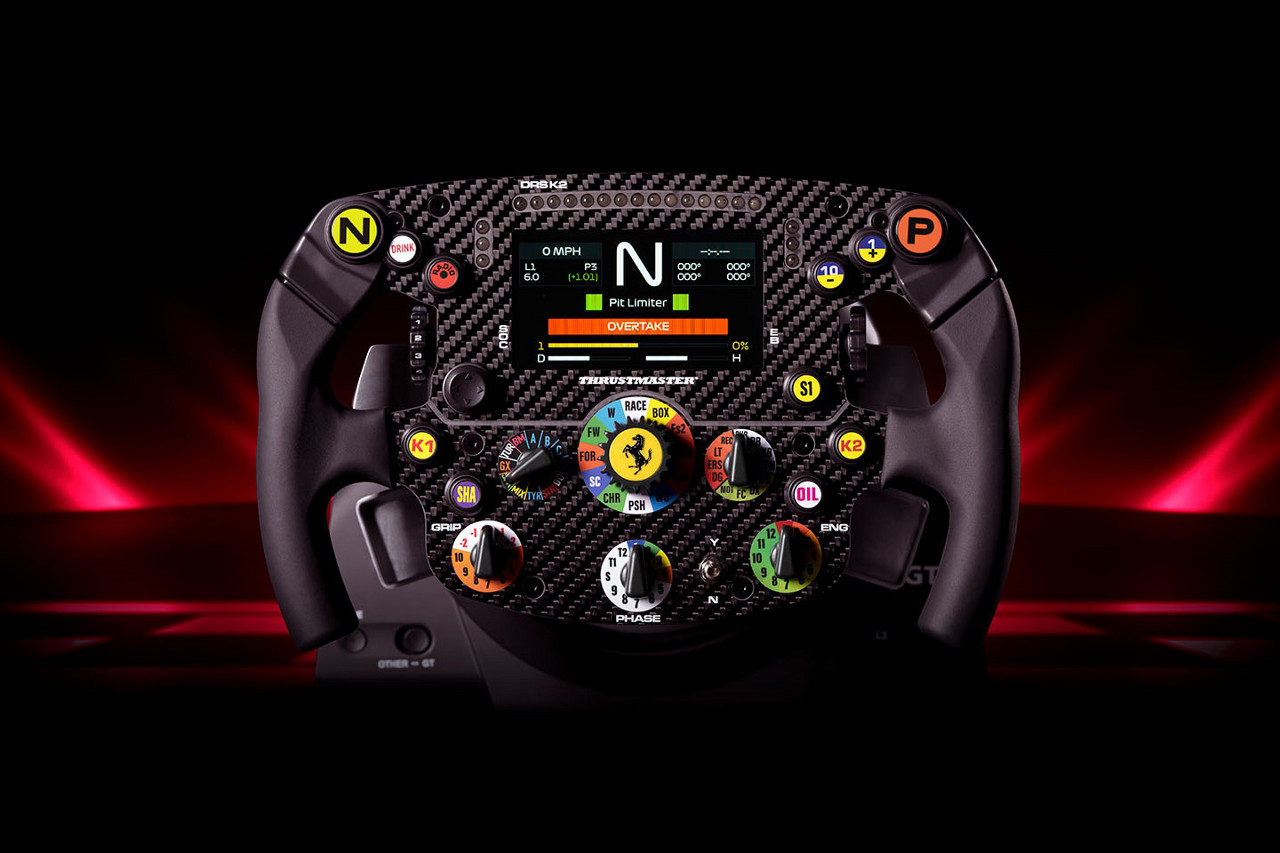 フェラーリF1の精密なレプリカステアリングが発売。コントローラー 