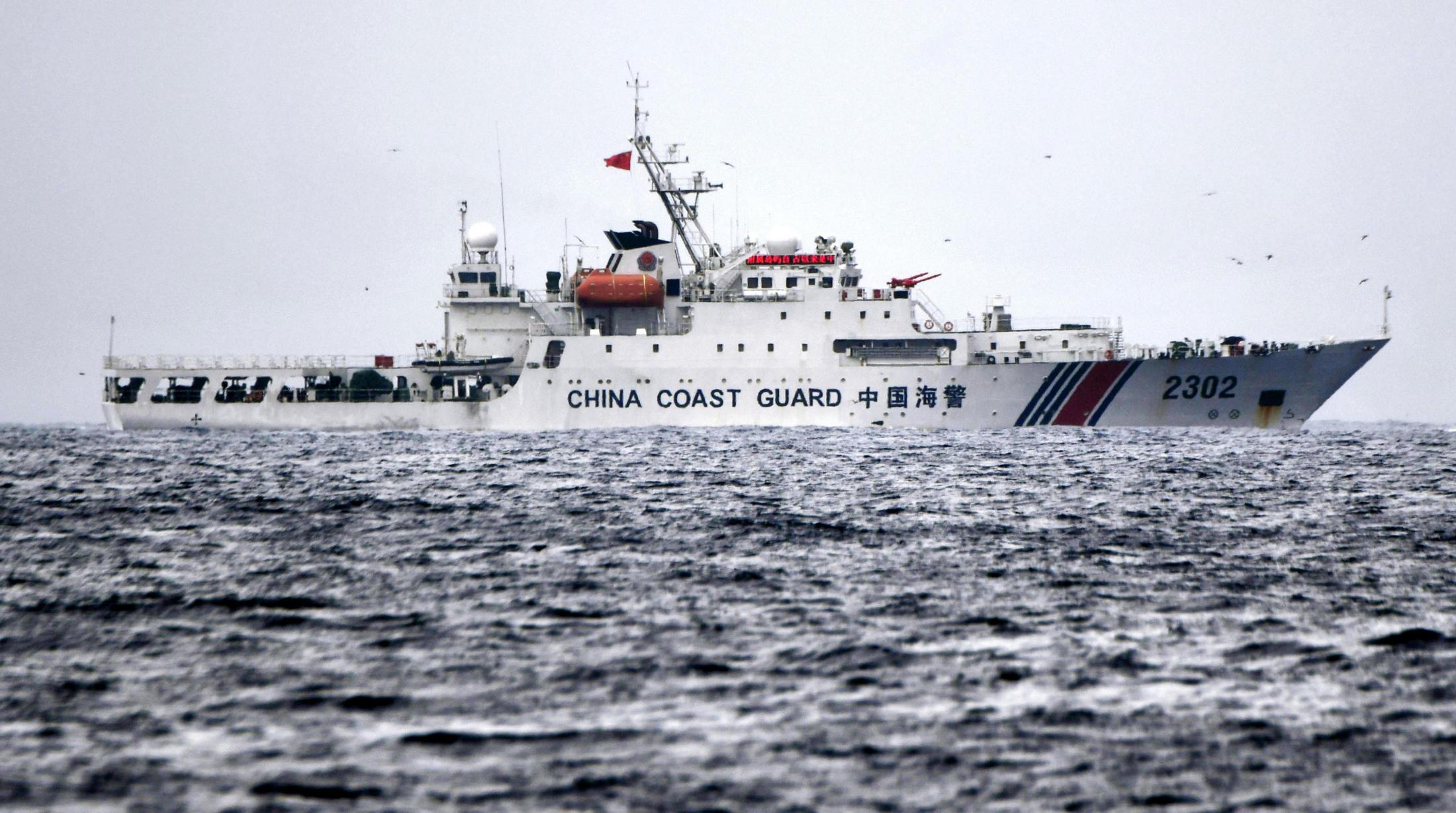 中国船が一時、領海侵入 砲搭載4隻、16年以来（共同通信） - Yahoo 