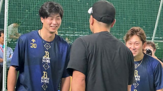 オリックス・廣岡大志が巨人の阿部監督に“ご挨拶” 去年5月に