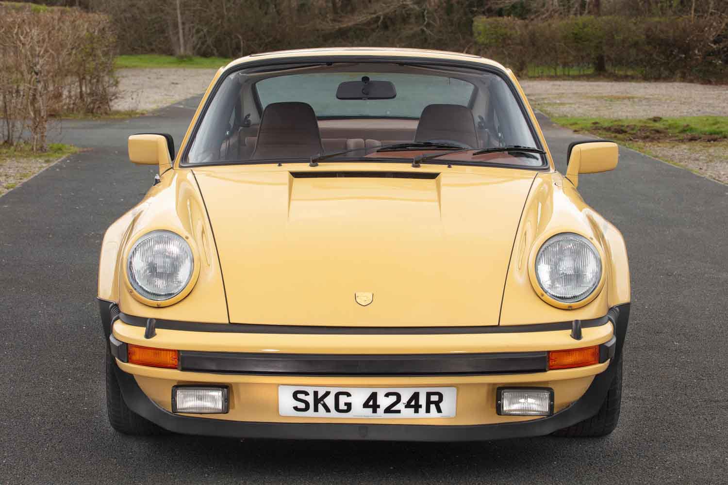 ポルシェ「930ターボ」が1700万円ならお買い得！ 内外装ともに当時のオリジナル状態をキープするも、履歴がないのが要因か!?（Auto Messe  Web） - Yahoo!ニュース