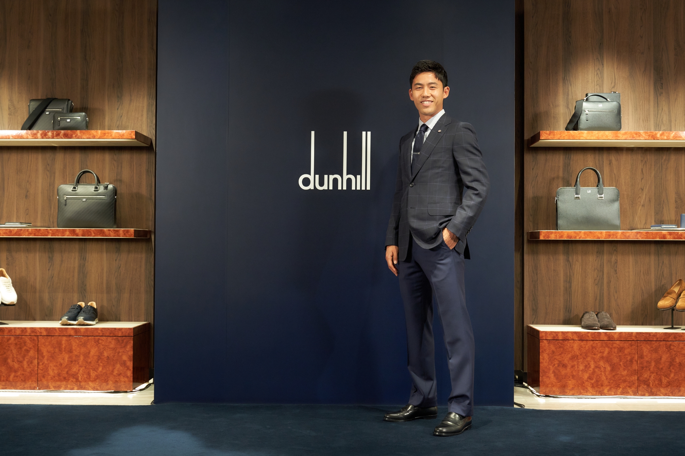 遠藤航がdunhillの「2024 SAMURAI BLUE COLLECTION」お披露目イベントに登場！日本代表キャプテンが見据える未来（VICTORY）  - Yahoo!ニュース