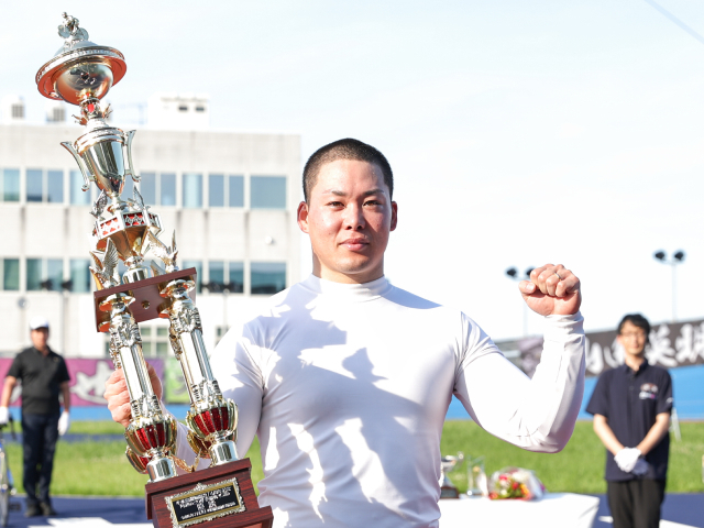 「届いてくれと」犬伏湧也が嬉しい地元記念初優勝！　地元勢のVは太田竜馬以来3年振り/小松島競輪G3・優勝者コメント