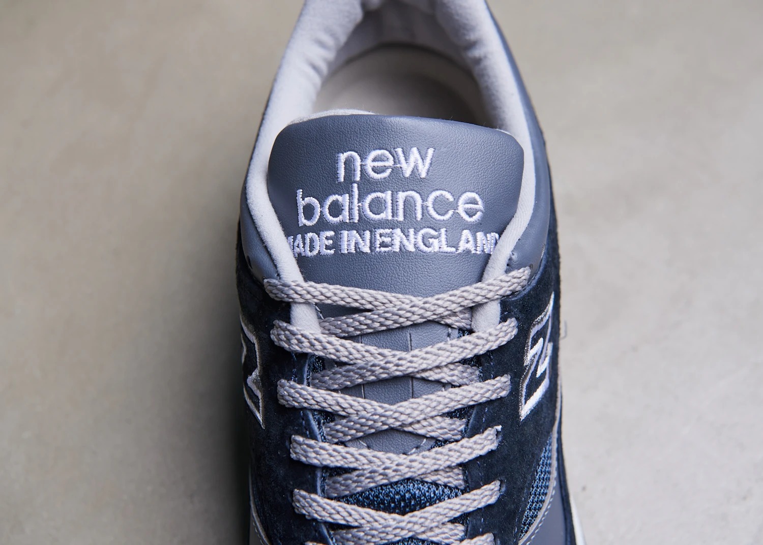 35周年を迎えたNew Balance（ニューバランス） 「1500」が現在もサポートされているワケとは？（FASHION TECH NEWS） -  Yahoo!ニュース