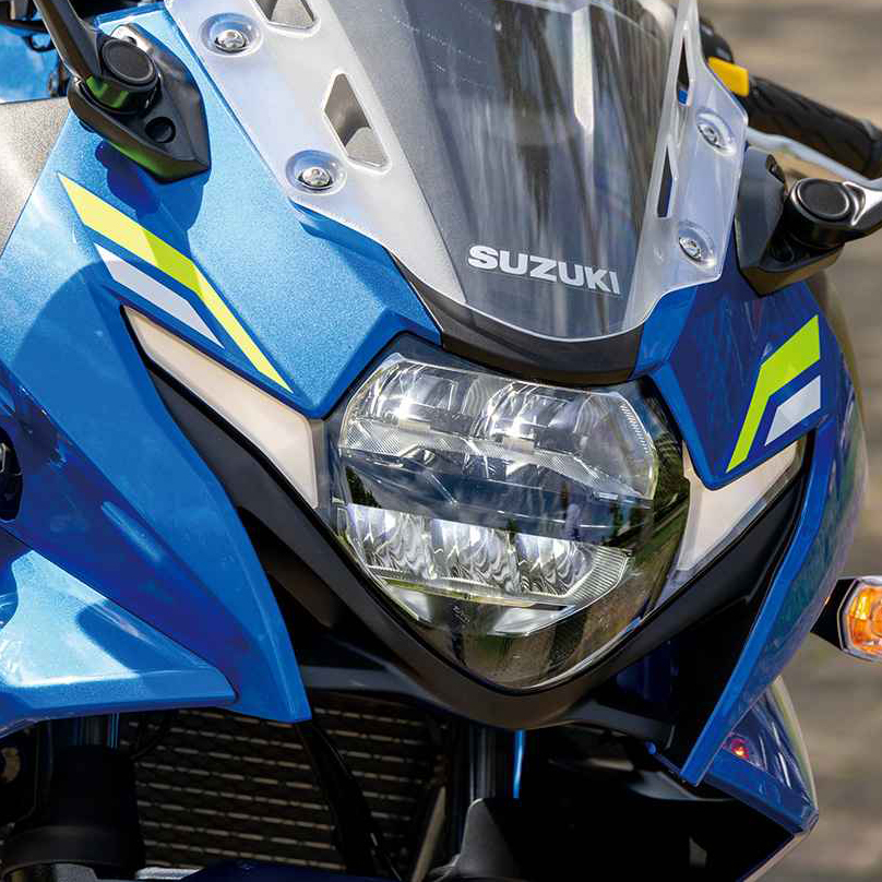 バイク・インプレ】スズキ「GSX250R」｜LEDヘッドライトを新たに装備！ フルカウルスポーツのロングセラーモデル（webオートバイ） -  Yahoo!ニュース