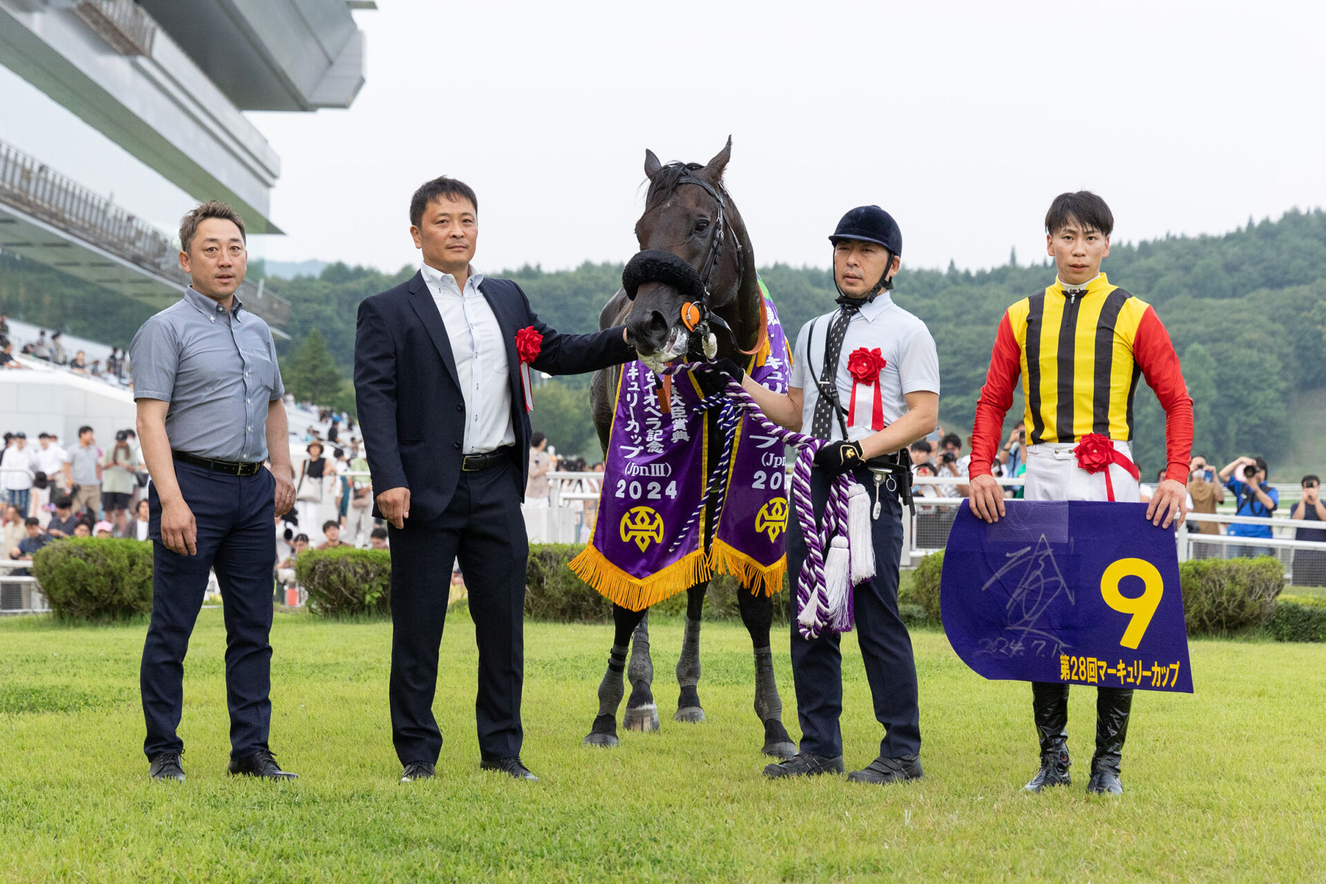 【マーキュリーカップ】新谷師「今日は7、8割ぐらいの状態」クラウンプライドが重賞3勝目