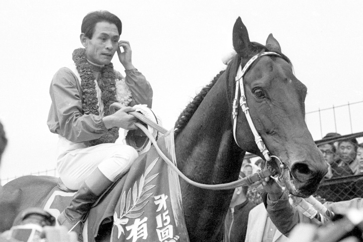 【名馬列伝】”ミスター競馬” 野平祐二に「スーちゃん」と呼ばれ、愛されたスピードシンボリ。現代競馬の礎を作った歴史的名馬の激闘譜