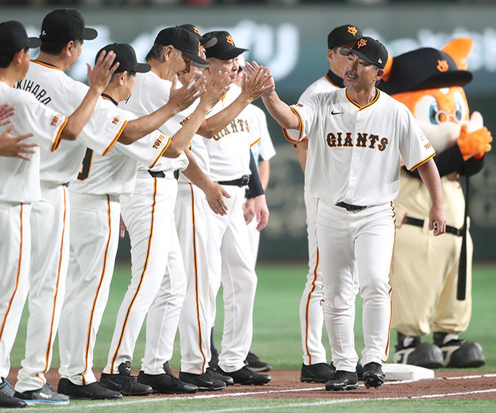 【小笠原道大コラム】巨人対阪神OB戦「光栄なことに、OBとして“伝統の一戦”に参加しました」