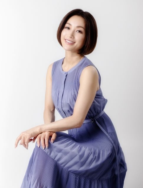 酒井法子、「のりピー音頭（法子バージョン）」配信リリース 36年ぶりにセルフリメイク＆MVでは和太鼓にも挑戦（CDJournal） -  Yahoo!ニュース