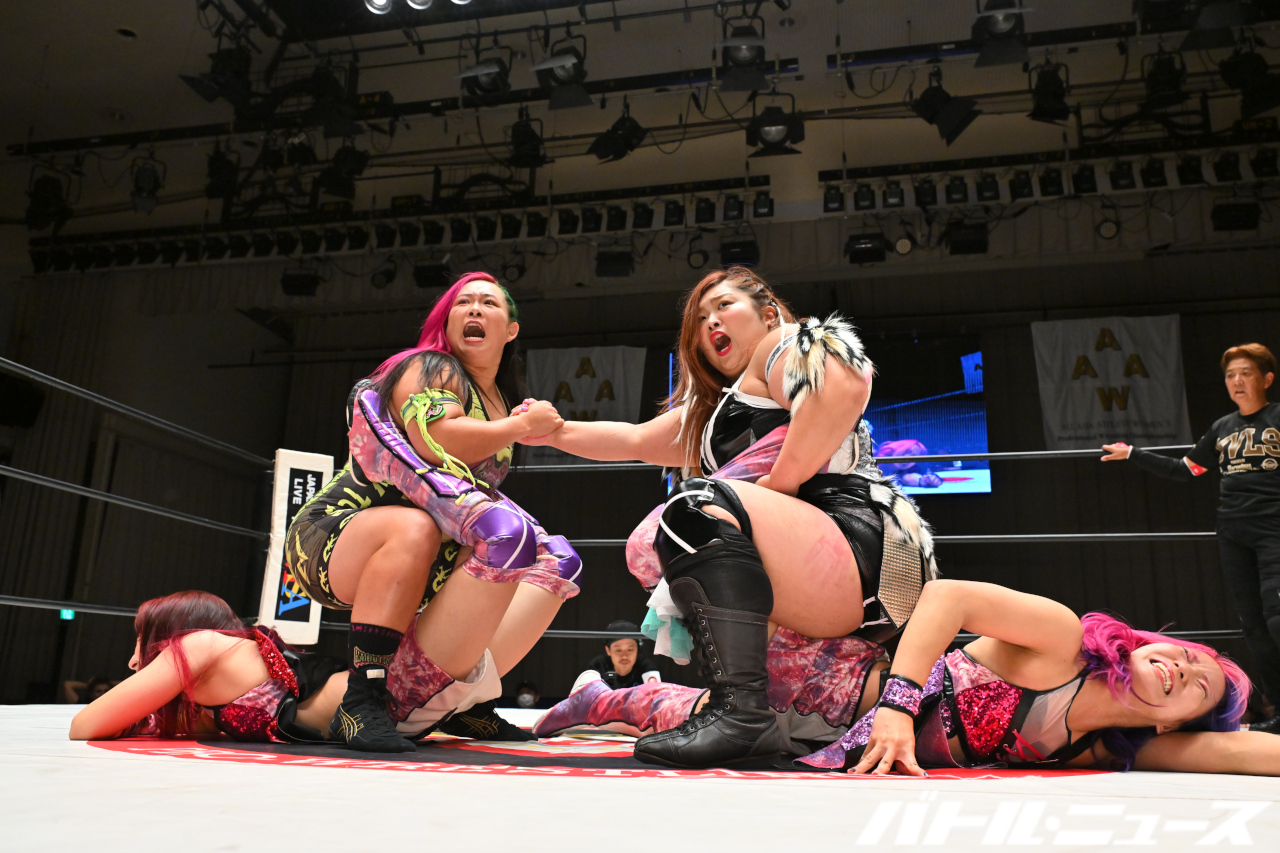 女子プロレス最強と噂のチーム200kgがAAAWタッグ王座戴冠！「GAEA JAPANを見て育ったのだから必然」（バトル・ニュース） -  Yahoo!ニュース