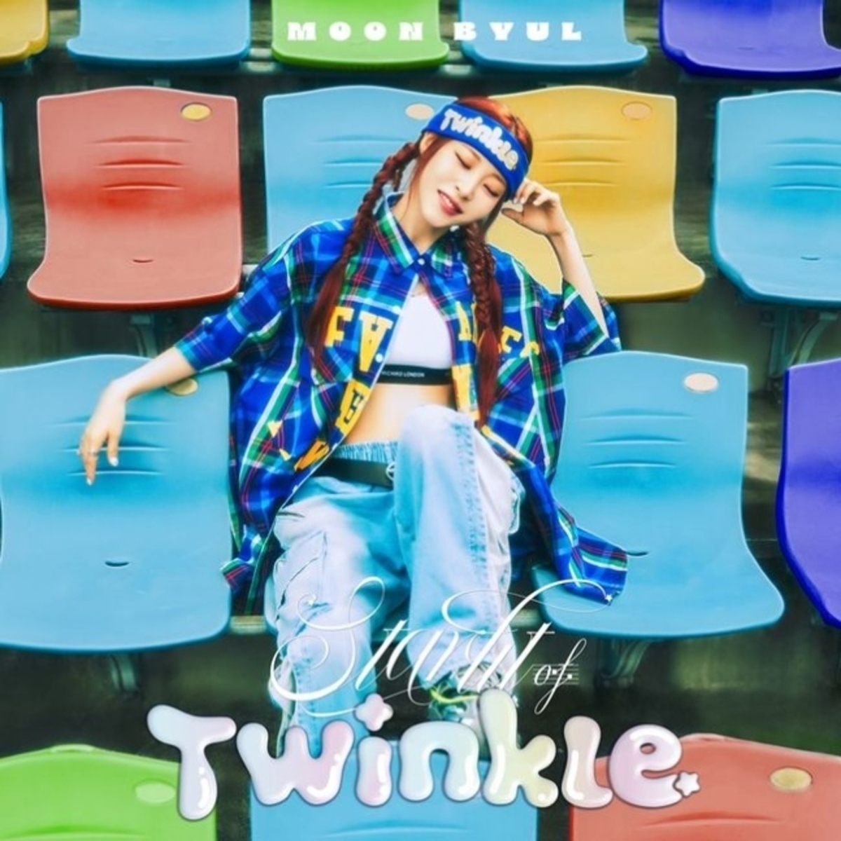 MAMAMOO ムンビョル、リパッケージアルバム「Starlit of Twinkle」のアートワークを公開（Kstyle） - Yahoo!ニュース