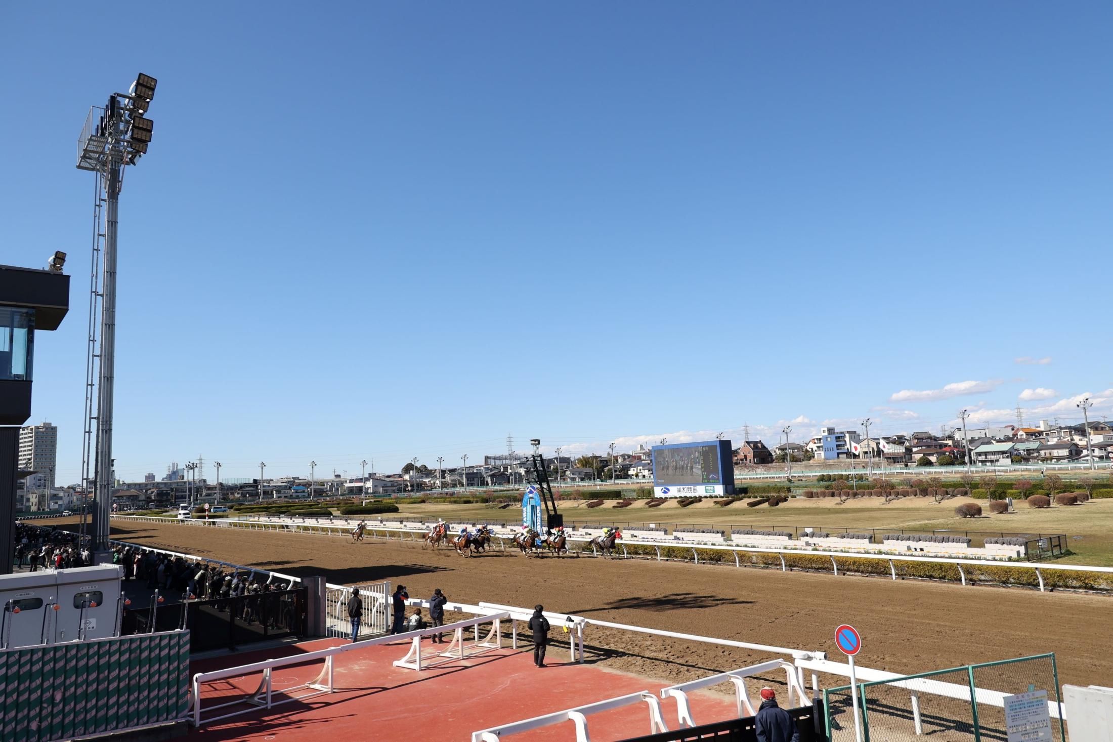 【地方競馬】トリプル馬単は１１Ｒまでに全てハズレも不成立のため全返還　浦和１２Ｒは悪天候のため取りやめ