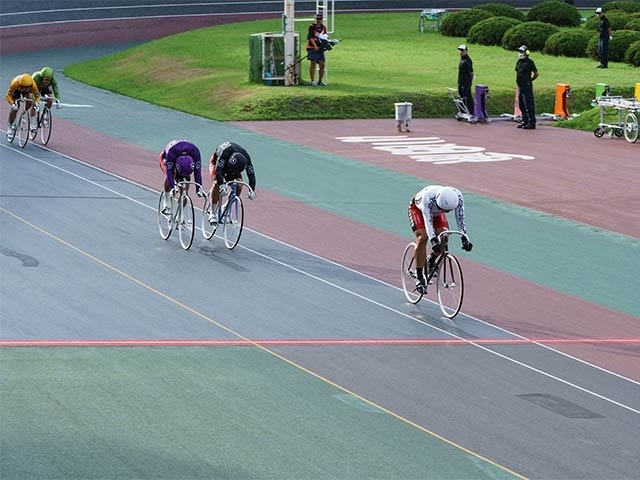 【小田原競輪G3結果】脇本雄太が圧勝で決勝へと駒を進める/準決勝(12R)