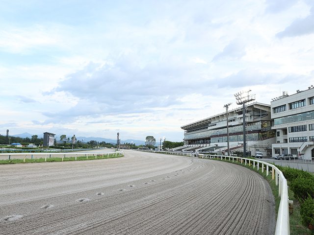 競馬場が避難所や緊急車両の拠点に 「防災の日」を前に競馬界における対策を調べてみた #災害に備える