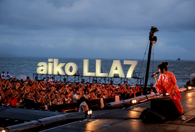 aiko、6年ぶりのフリーライブ＜Love Like Aloha vol.7＞が実現（BARKS） - Yahoo!ニュース