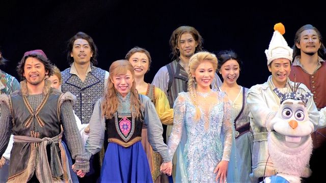 劇団四季『アナと雪の女王』、1000回公演を達成 記念した“特別カーテンコール”で感謝（日テレNEWS NNN） - Yahoo!ニュース