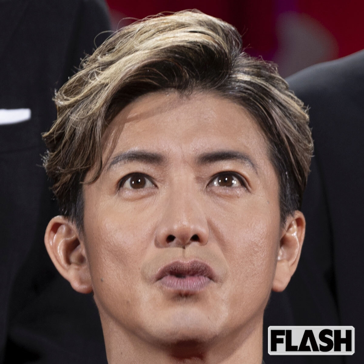 かかとの高さが気になる」「女性用を履いてません？」木村拓哉、ハイブランドでモデル立ちも“足元”にネット民の視線集中（SmartFLASH） -  Yahoo!ニュース