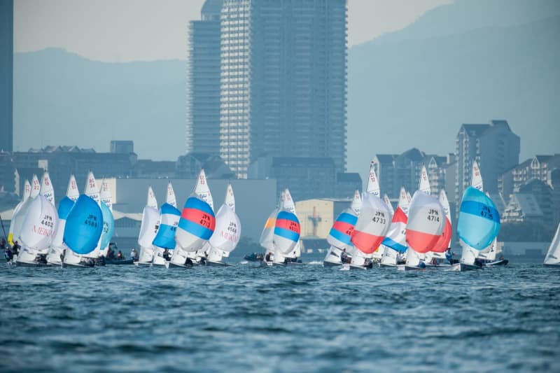 パリ五輪で銀メダルのセーリング、有力選手輩出の学生ヨットが曲がり角 岡田、吉岡両選手が２０年ぶり獲得の４７０級（47NEWS） - Yahoo!ニュース