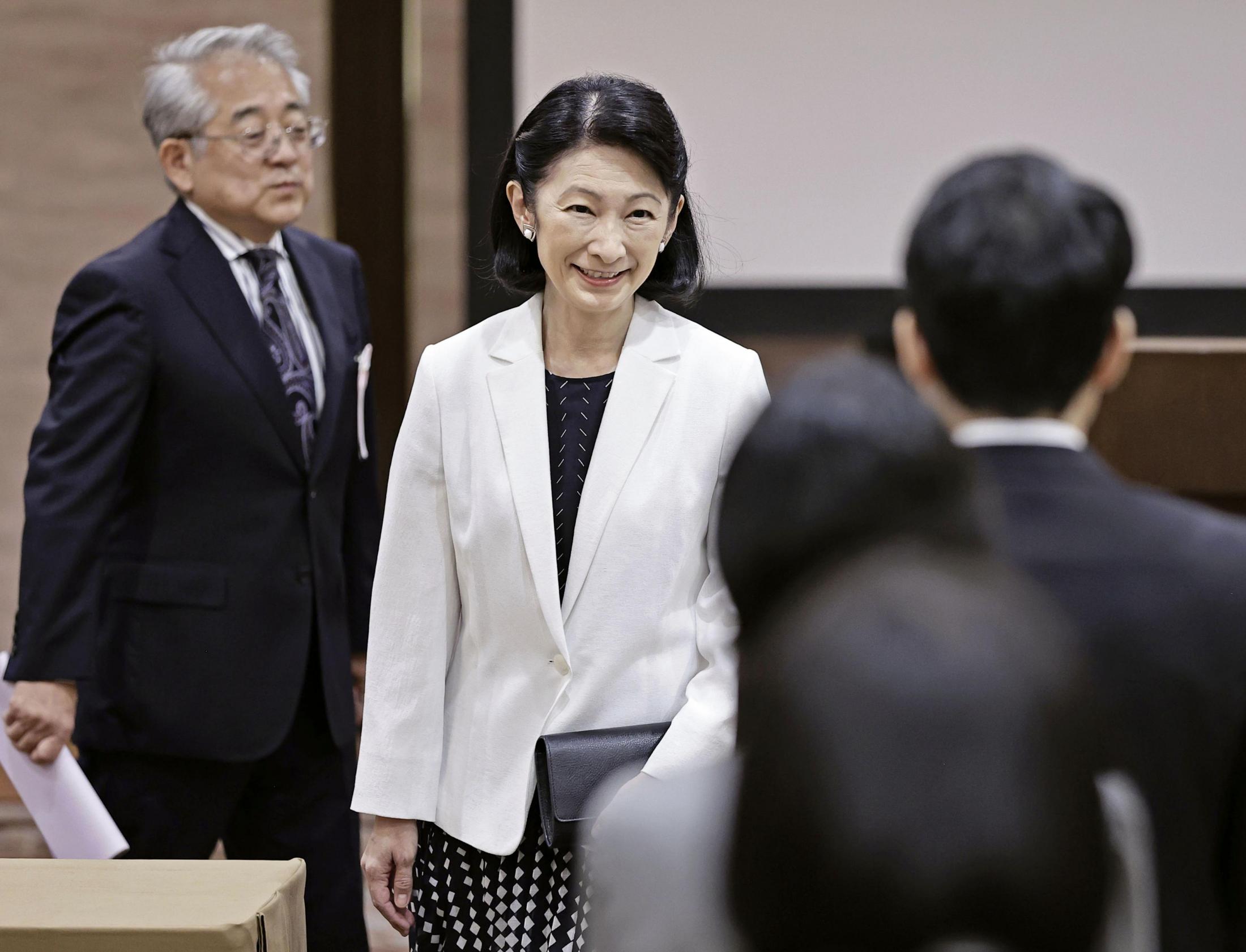 紀子さま、支援復帰研究員と懇談 東京・明治記念館で交流会（共同通信） - Yahoo!ニュース