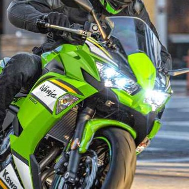 カワサキが「Ninja 650」の2025年モデルを発売！ 価格を改定し、カラーも変更（webオートバイ） - Yahoo!ニュース