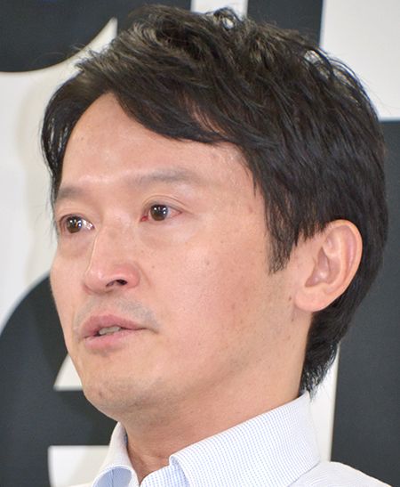 兵庫県知事・斎藤元彦(46)辞職を阻んだ“パリ生まれ妻”〈決して辞意を洩らさなかったのには、理由があった〉【先出し全文】