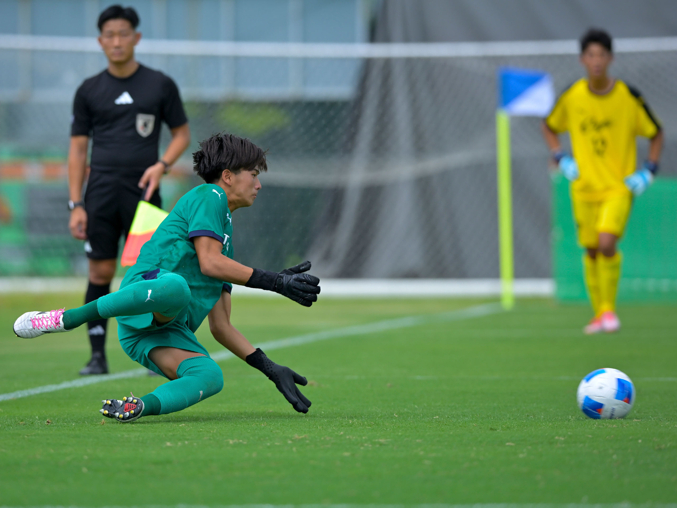 MOM4834]大分県GK平野稜太(大分U-18、2年)_天皇杯ベンチ入りも経験の守護神がファインセーブ連発。1年前の悔しさも力に初戦突破へ導く（ゲキサカ）  - Yahoo!ニュース