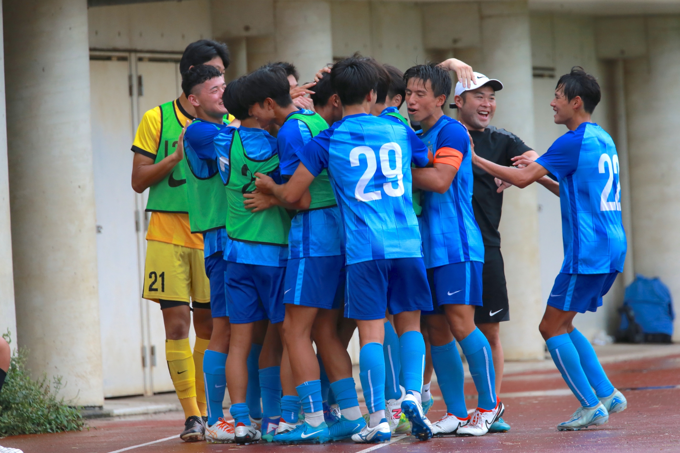 2位の山梨学院が桐光学園に敗戦 國學院久我山は甲府U-18に2-1勝利（高校サッカードットコム） - Yahoo!ニュース