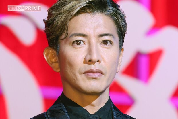 台湾でもキムタク持ち」現地CMでお馴染みポーズ、アジアに活路の木村拓哉の“ドヤ顔”（週刊女性PRIME） - Yahoo!ニュース